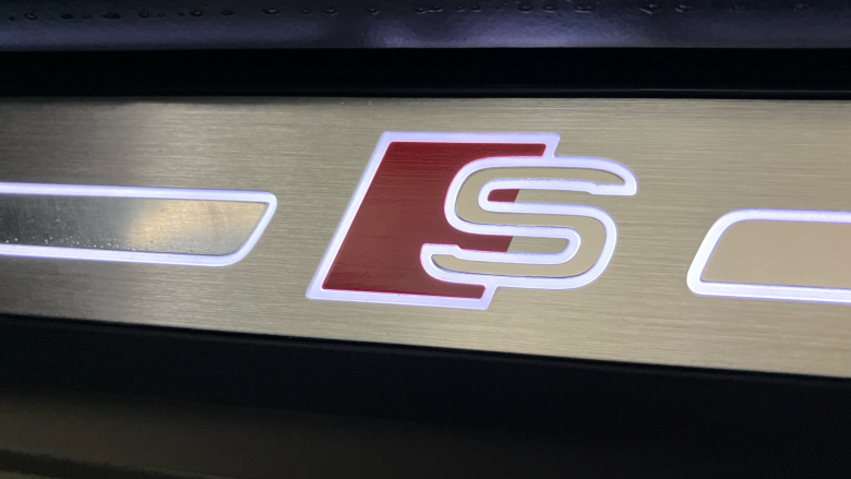 Audi Q3 40 TFSI Quattro Black Ed 5dr S Tronic [Tech Pack] Petrol Estate